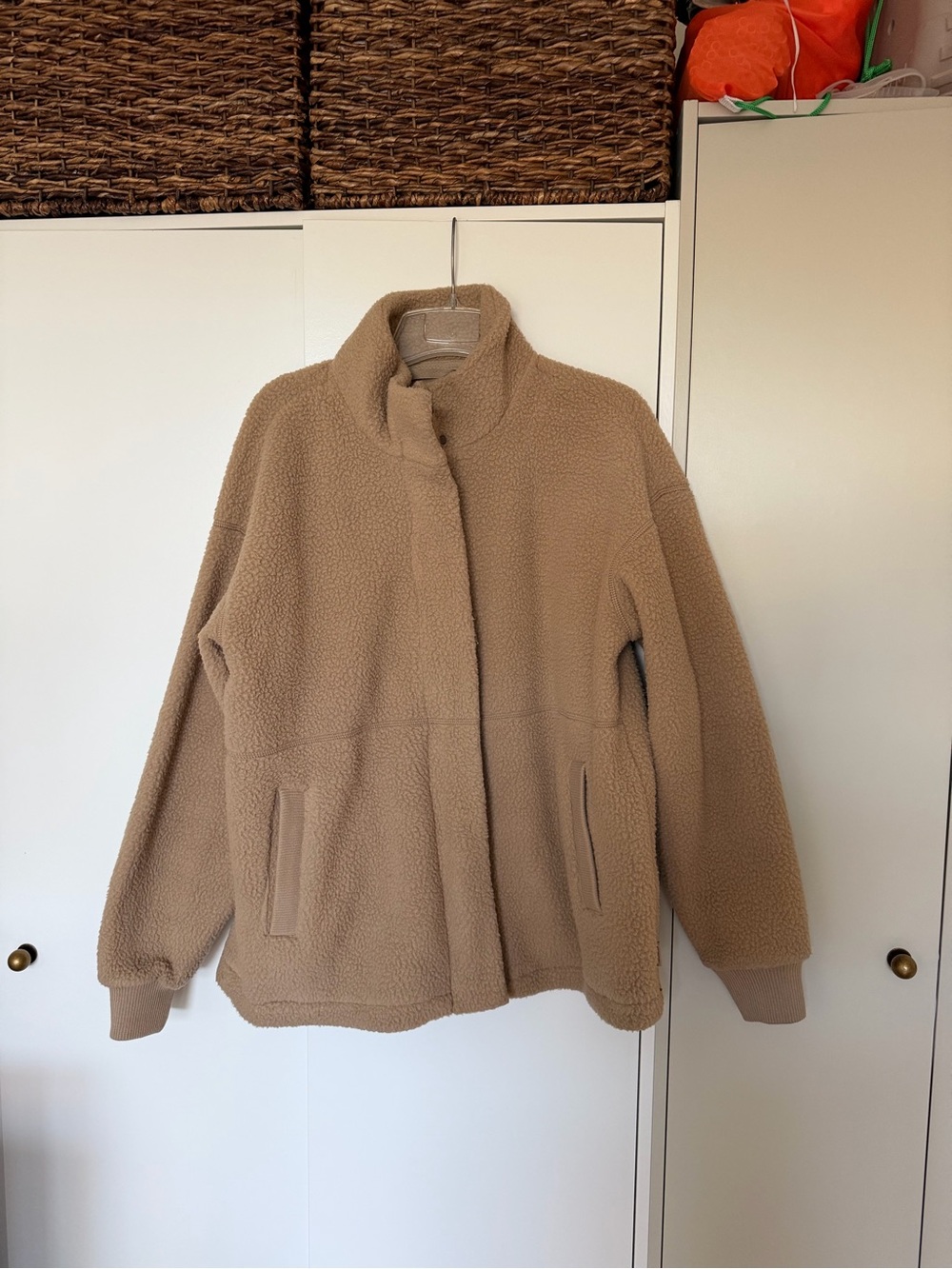 Teddy Fleece Jacket in Camel